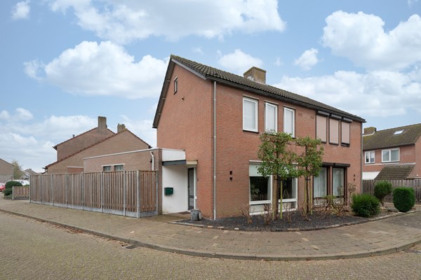 Medium property photo - Lindenplantsoen 11, 4744 CD Bosschenhoofd